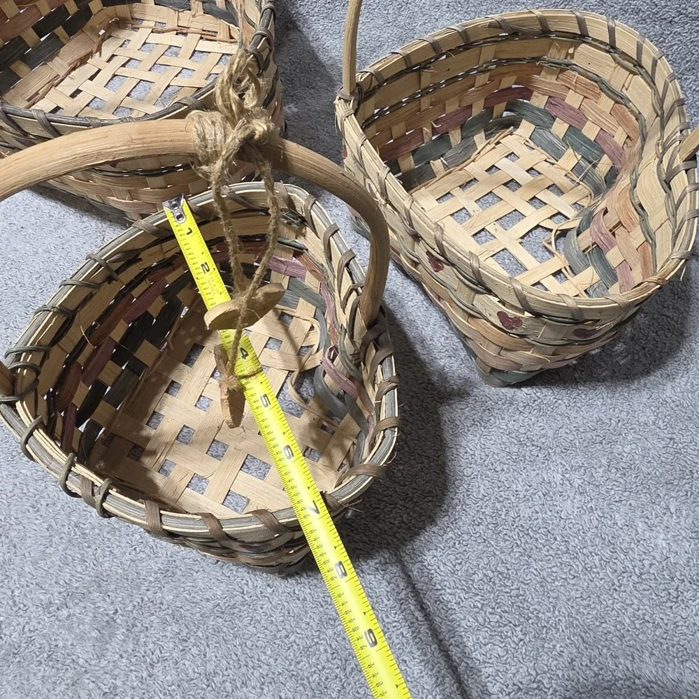 3 Heart Shaped Wicker Farmhouse Baskets with Handles Cottagecore Nesting Farm